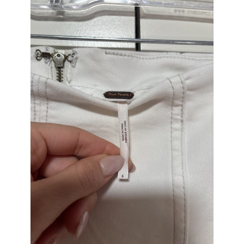 Free People White Denim Mini Skirt Size 6 - Picture 6 of 9